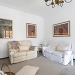 Casa Cairoli