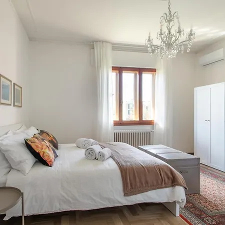 Дом отдыха Casa Cairoli Мира