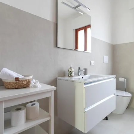 Casa Cairoli Ferienhaus Mira