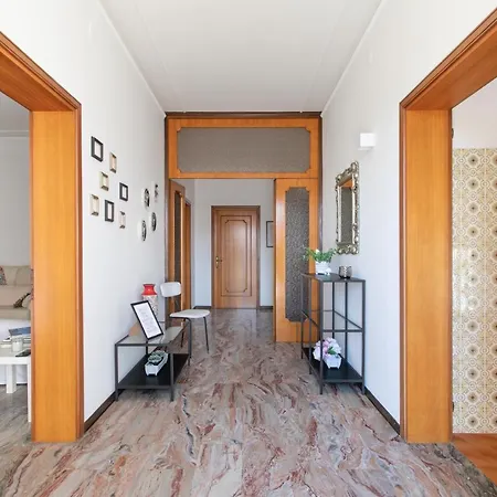 Casa Cairoli