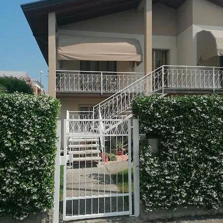 Casa Cairoli بيت للعطل ميرا