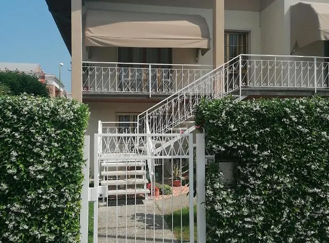 Casa Cairoli بيت للعطل ميرا